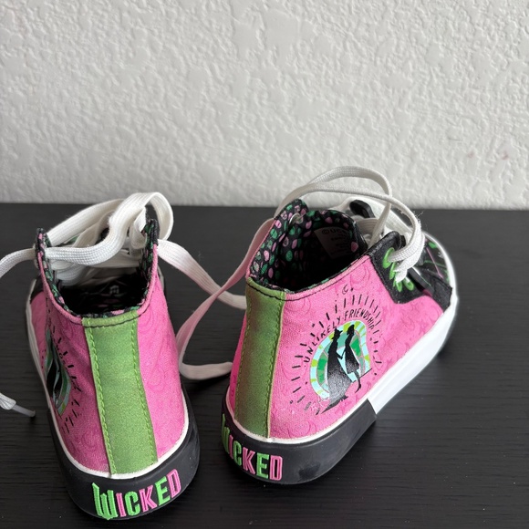 Wicked High Top Shoes Kids Size 13 - Picture 3 of 6